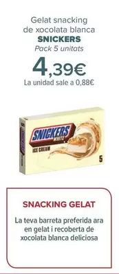 Oferta de Snickers - Helado Snacking De Chocolate Blanco por 4,39€ en Carrefour
