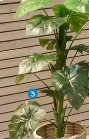 Oferta de Flor Artificial En Maceta por 15€ en TEDi