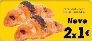 Oferta de Croissant Cacao por 1€ en Supermercados Piedra