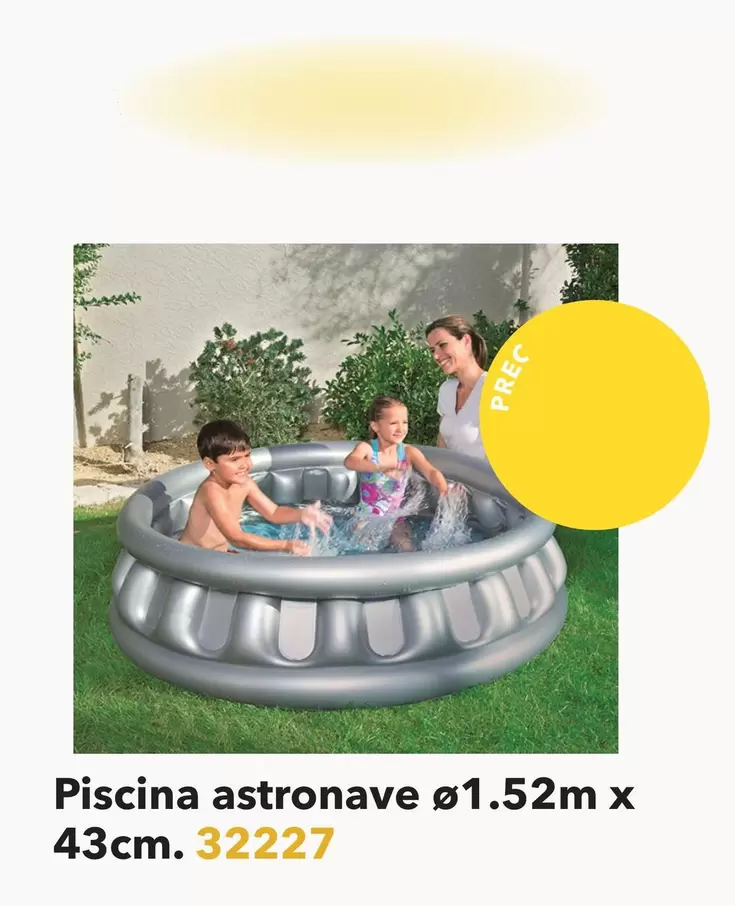 Oferta de Piscina Astronave en Tiendas MGI